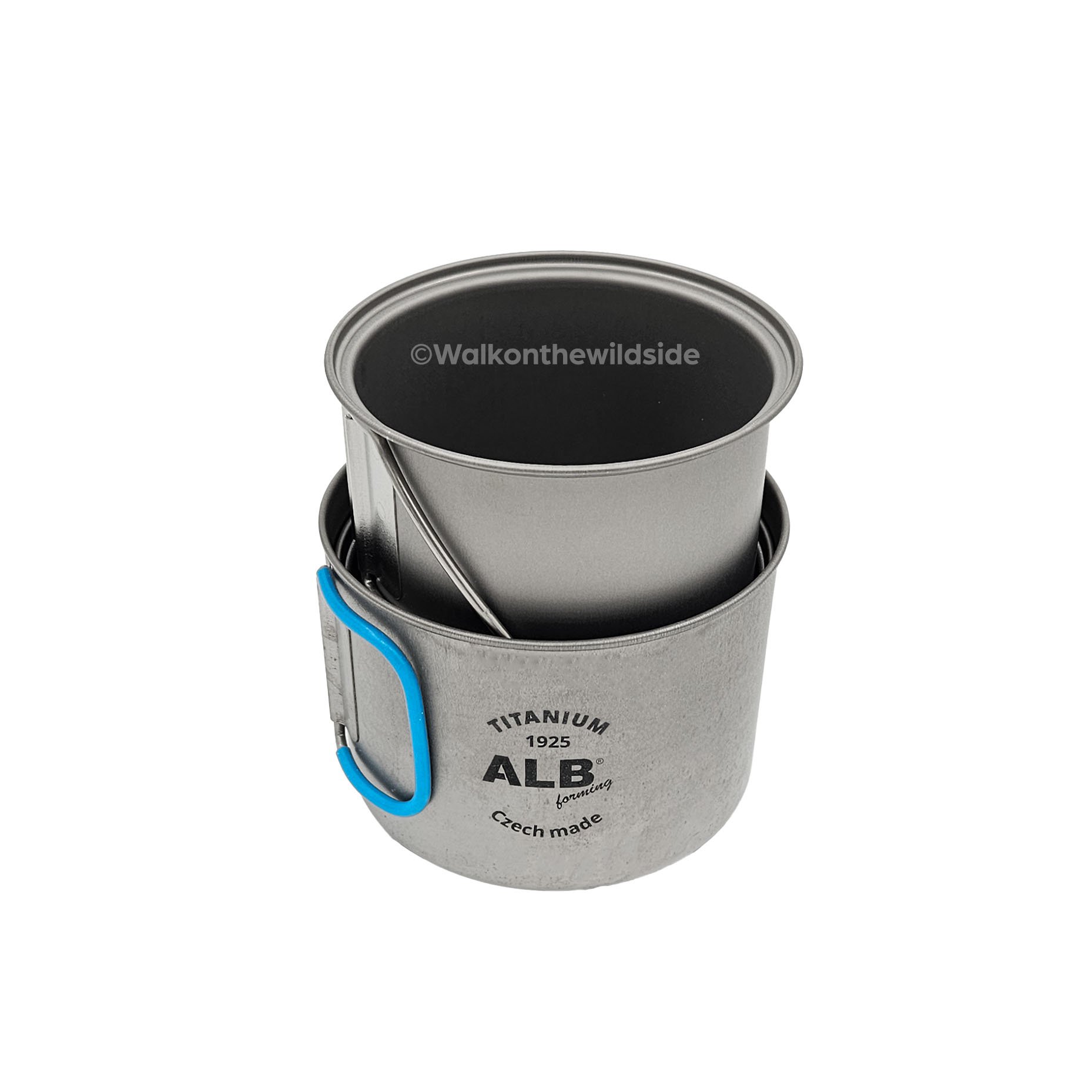 Alb Forming Titanium tasse 0,75l mit Snow Peak Mini Solo Kochset darin